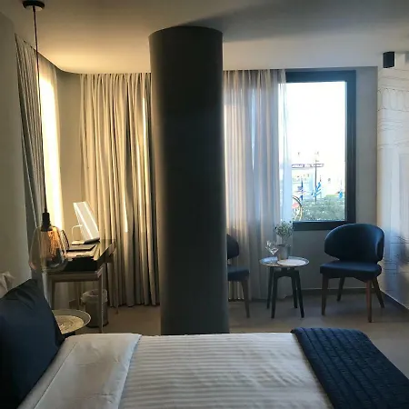 Aparthotel Lavris 3*