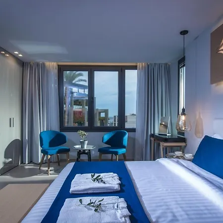 Aparthotel Lavris